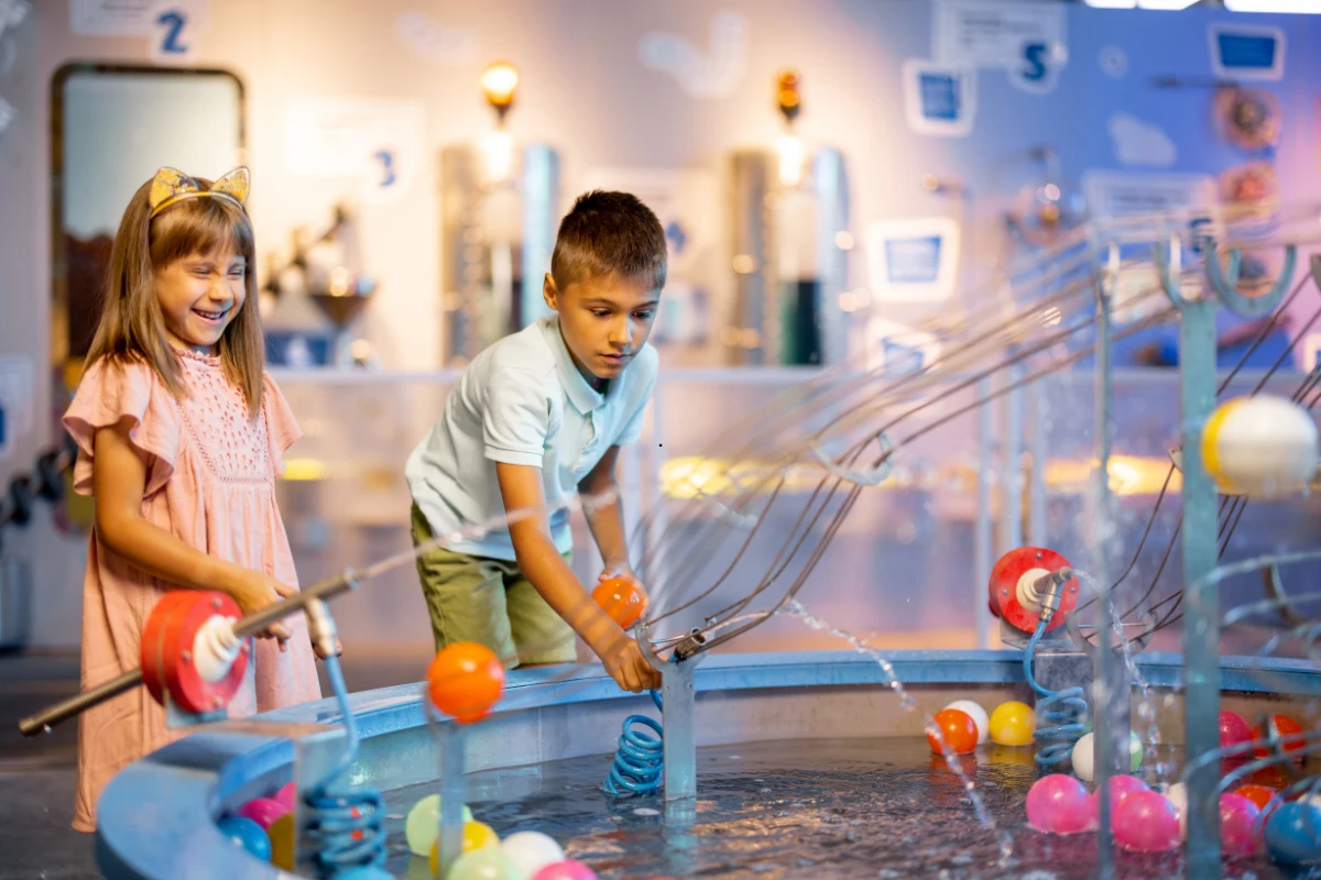 complement-museos servicios educativos para centros escolares, visitas a museos